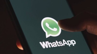 В WhatsApp можно будет выходить из групповых чатов, не уведомляя об этом их участников
