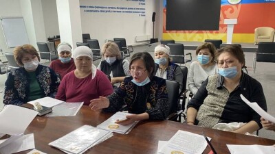 Женщины требуют снизить пенсионный возраст до 58 лет: Латать дыры бюджета нашими пенсиями нельзя