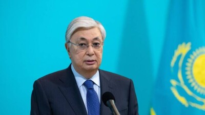 "Было бы безответственным решением". Токаев высказался о предложениях переименовать Казахстан