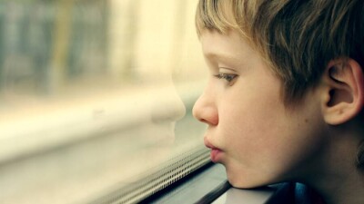 Аутизм у детей: на что обратить внимание для выявления расстройства