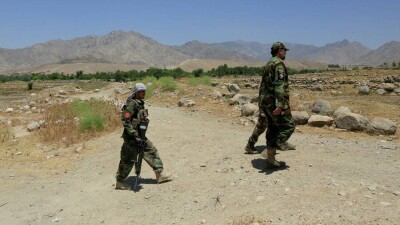 Сотни афганцев покинули страну под видом журналистов