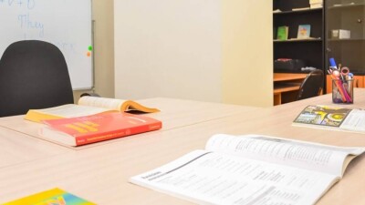 Токаев поручил раз и навсегда решить проблему с нехваткой школ в Абайской области