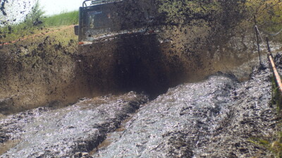 В Атырауской области строят оградительную дамбу на пруду Тухлая балка