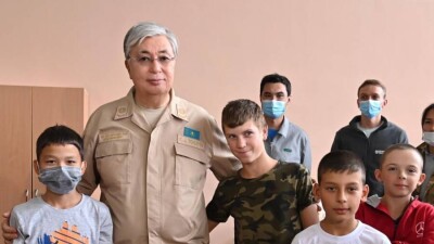 Токаев пострадавшим от пожаров в Костанайской области: Новые дома будут гораздо лучше того, что вы имели