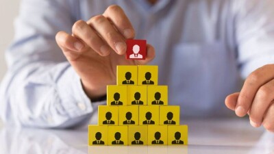 В Казахстане новая финансовая пирамида использует в своей рекламе известные бренды