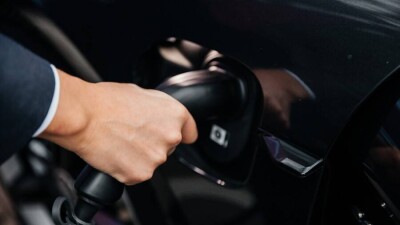 В Алматы появилась новая зарядная станция для электрокаров
