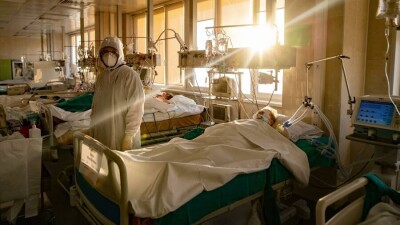 За неделю в мире число летальных случаев из-за Covid-19 выросло на 8%