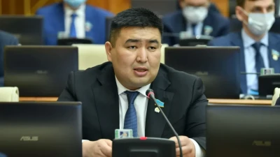 Депутат обратится в Генпрокуратуру по поводу угроз в адрес Казахстана на российском телевидении