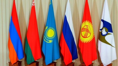 Кыргызстан предложил создать Евразийский антикризисный фонд