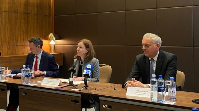 США и Великобритания предостерегли Казахстан от поставок товаров в Россию. О каких товарах речь?