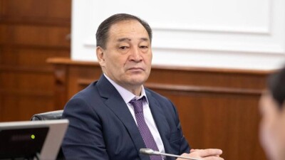 "Реальной опасности нет". Ералы Тугжанов объяснил перевод всех регионов в "зелёную" зону