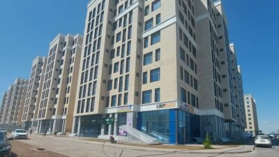 Дольщики двух недостроенных ЖК в Нур-Султане требуют решить их проблемы