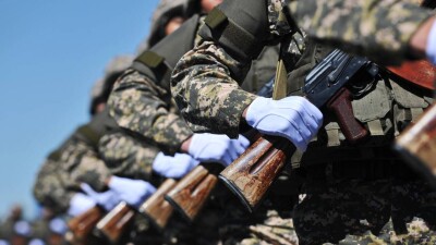 Токаев: Сильная армия – залог стабильности и мира