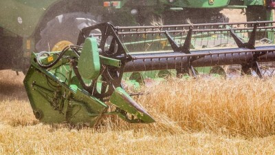 Песков заявил о прекращении действия зерновой сделки