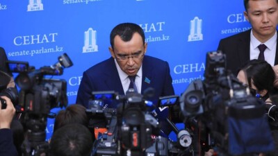 Маулен Ашимбаев на вопрос о президентских выборах осенью: Это всё слухи