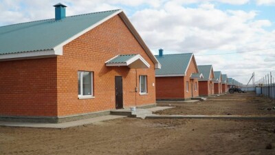 В Костанайской области завершили строительство домов для пострадавших от лесных пожаров