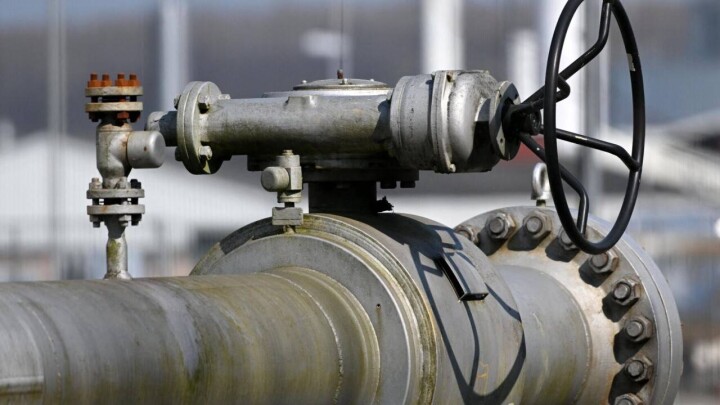 Казахстан отказался от предложения России расплачиваться за газ только в рублях