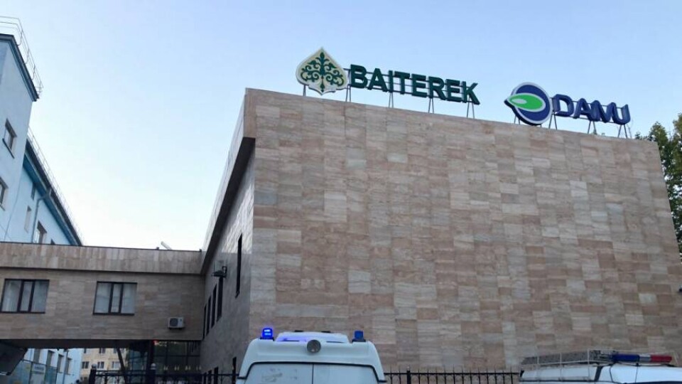 Женщина, пострадавшая при обрушении здания в Актобе, скончалась в больнице