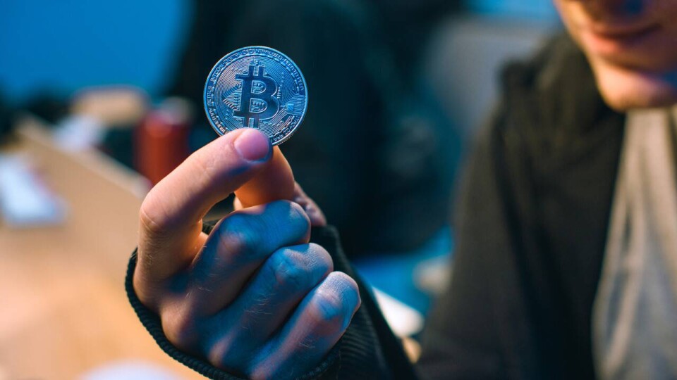 Алматинца оштрафовали за незаконный обмен криптовалюты