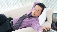 Как заставить чиновников работать? Мнение политолога