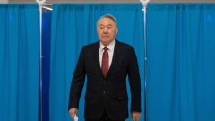 "Вера народа в ваши реформы". Назарбаев поздравил Токаева с победой