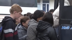 "Не уедешь!" Жители пригородов Караганды жалуются на общественный транспорт
