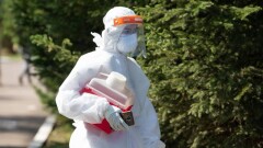 В Караганде заболевшие коронавирусом жалуются на отсутствие медпомощи