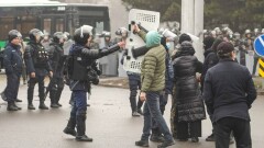 Как отличить участников мирного митинга от бандитов. Комментарий правозащитницы