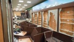 Как оружейные магазины оборонялись от террористов