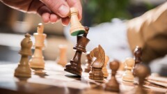 Шах и мат Хансу Ниманну. Сайт Chess.com подозревает, что гроссмейстер мошенничал в 100 матчах