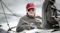 Бывший король Испании Хуан Карлос добивается в Лондоне неприкосновенности
