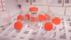 Антиковидные вакцины на миллионы долларов могут пропасть в Казахстане – срок их годности истекает в конце года