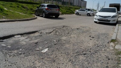 "От дорог зависит благосостояние населения". Почему в Казахстане плохие дороги