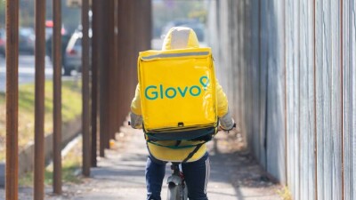 У клиентов Glovo пропадают деньги с банковских карт