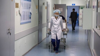 Как сделать медицину доступной для казахстанцев