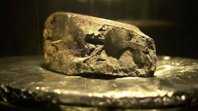 Упавший в Англии метеорит может подтвердить теорию о внеземном происхождении воды на нашей планете