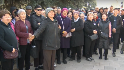 Торговцы алматинского рынка "Тулпар" выступили против его скорого закрытия