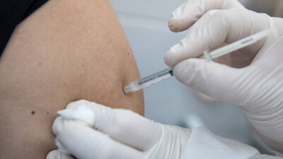 Ревакцинировать в Казахстане предлагают по схеме, принятой в США