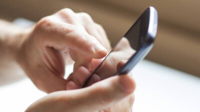 10 тенге за номер. Как наши телефоны попадают к мошенникам