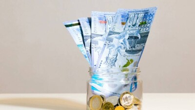 Тенге укрепляется, цены растут: почему сильный тенге невыгоден для экономики