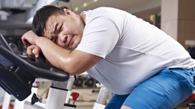 Почему люди с ожирением тяжело переносят Covid-19