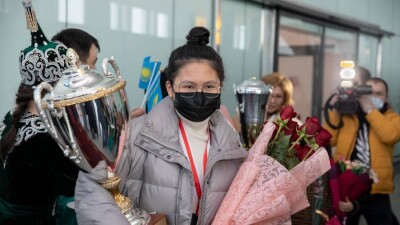 Чемпионка мира по блиц-шахматам Бибисара Асаубаева: "Мой кумир – Магнус Карлсен"