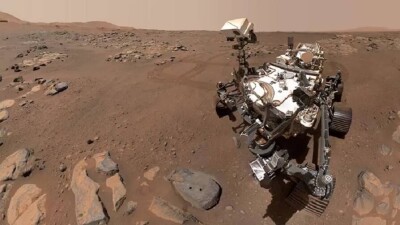 Есть ли жизнь на Марсе? Ровер "Персеверанс" приступил к поискам