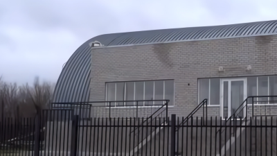 Открыли недострой: в Актюбинской области простаивает спорткомплекс за 279 млн тенге