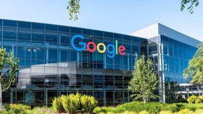 Программист Google настаивает, что чат-бот с искусственным интеллектом – разумное существо