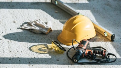 Вместо спорткомплекса в Шымкенте начали строить бетонный завод