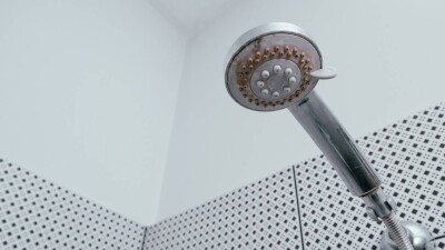 Проблема воды не должна зависеть от конкретных персон