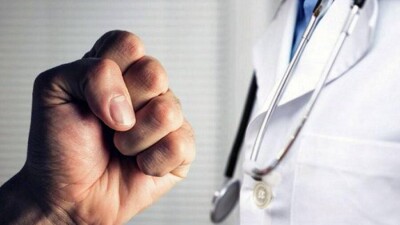 Нравственная катастрофа. Почему врачи становятся жертвами агрессии пациентов