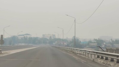 Смог накрыл Костанай из-за пожаров в России