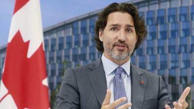 Канада и Австралия вводят санкции против Путина и Лаврова